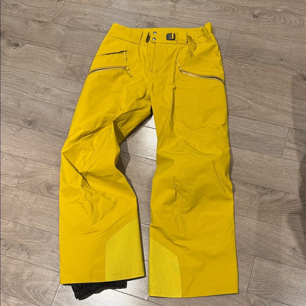 Arcteryx Sabre Snow pants Mens